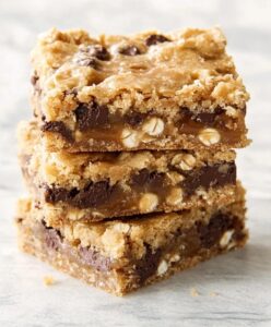 Salted Caramel Chocolate Chip Oat Cookie Bars Recipe