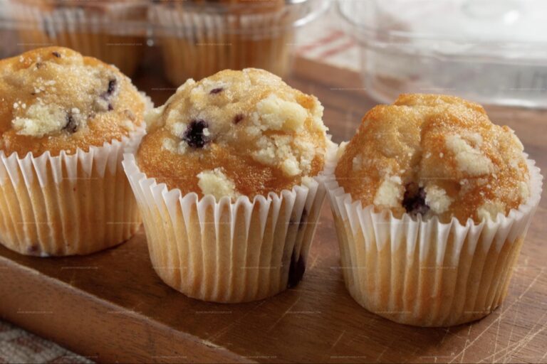 Sausage & Blueberry Mini Muffins Recipe