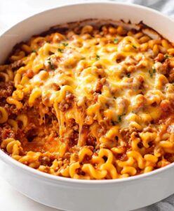 Cheesy Baked Goulash Recipe