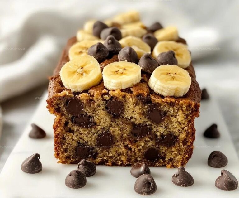 4-Ingredient Flourless Chocolate Chip Banana Bread Recipe