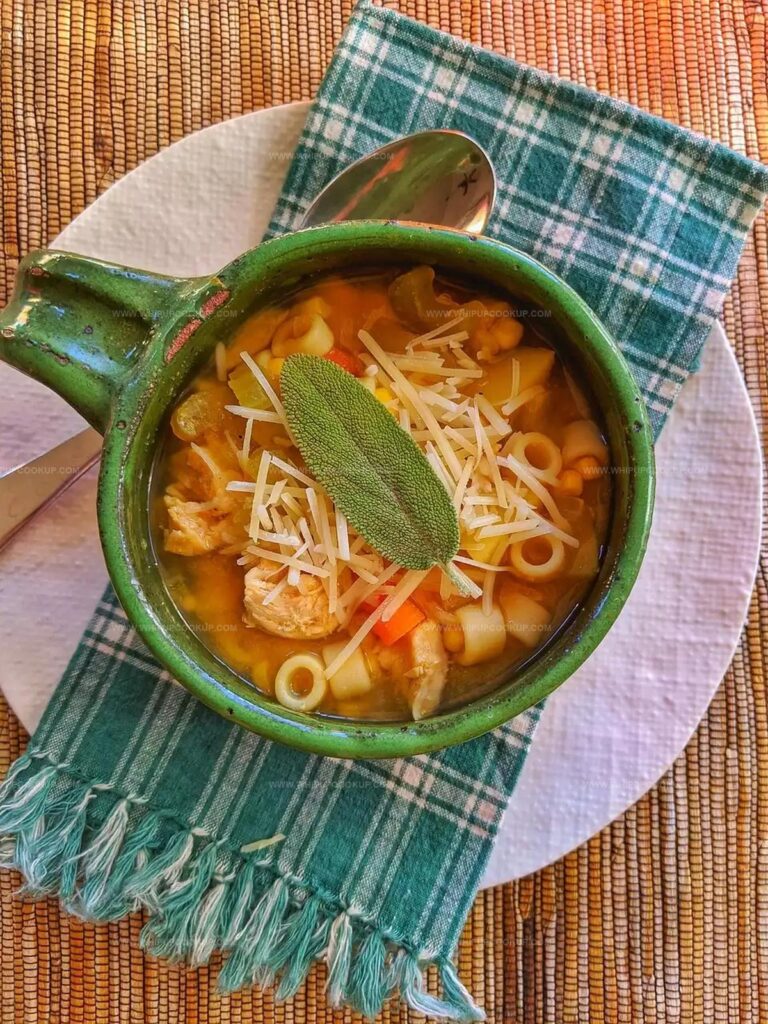 Easy Chicken Noodle Soup Recipe
