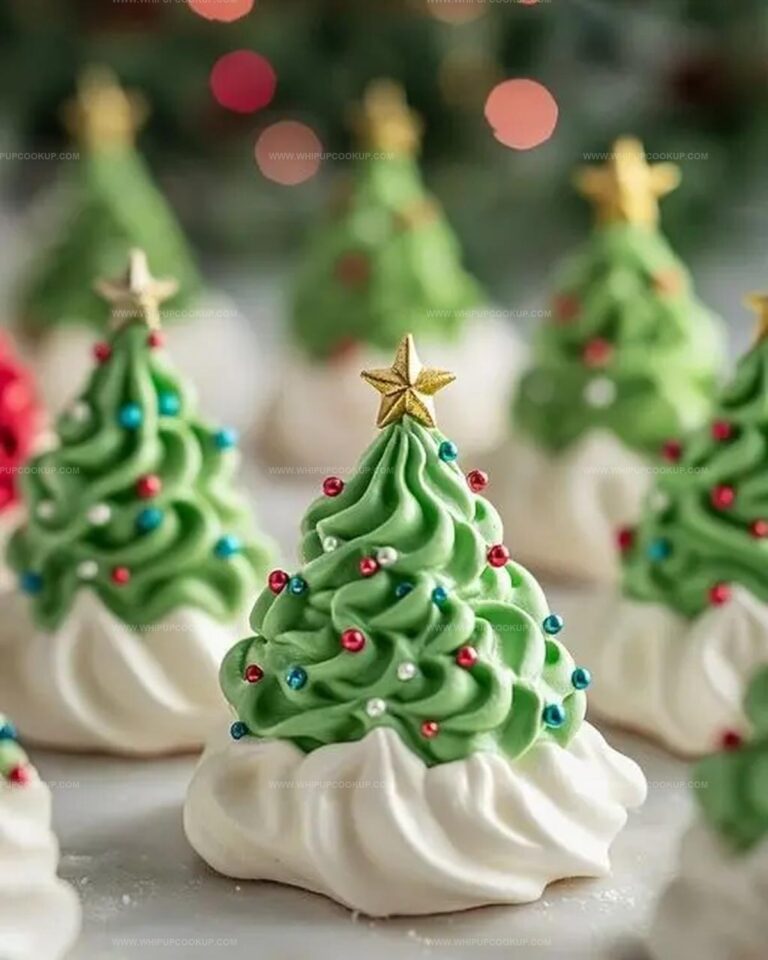 Christmas Tree & Wreath Meringue Cookies Recipe