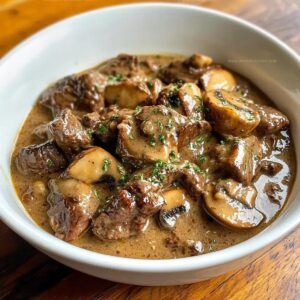 Creamy Crockpot Beef Tips & Mushrooms Recipe