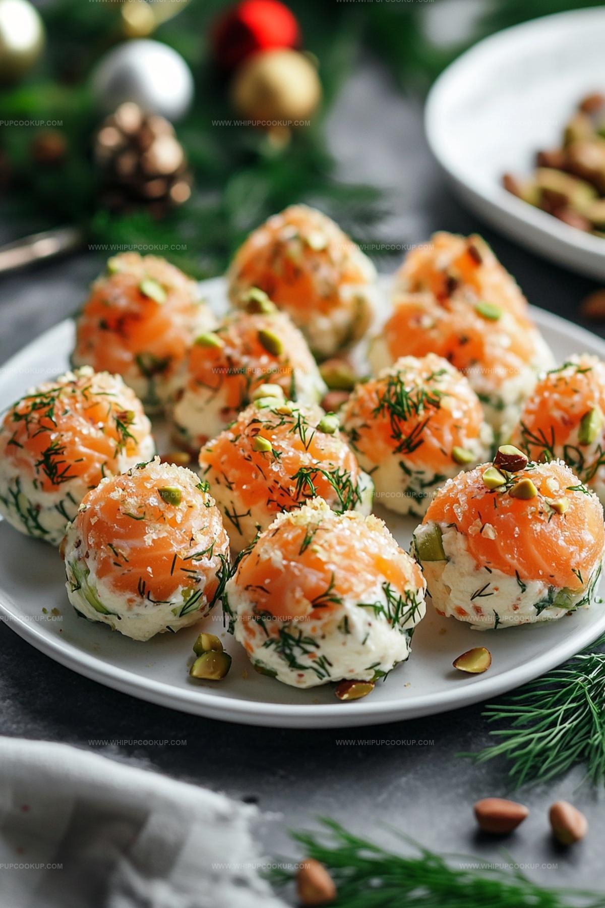Christmas Salmon Cheese Balls Recipe