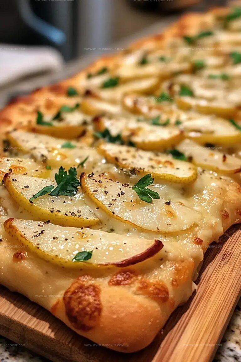 Pear and Gorgonzola Flatbread Recipe