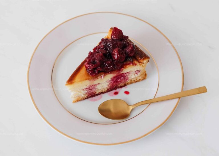 Cheesecake with Berry Compote Recipe