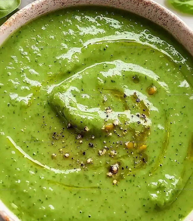 How to Prepare Green Detox Soup