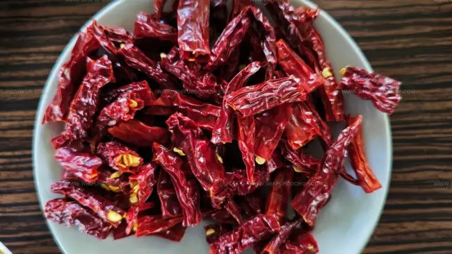 What Are Kashmiri Chilies?