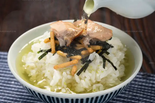 Salmon Chazuke (Sake Chazuke)