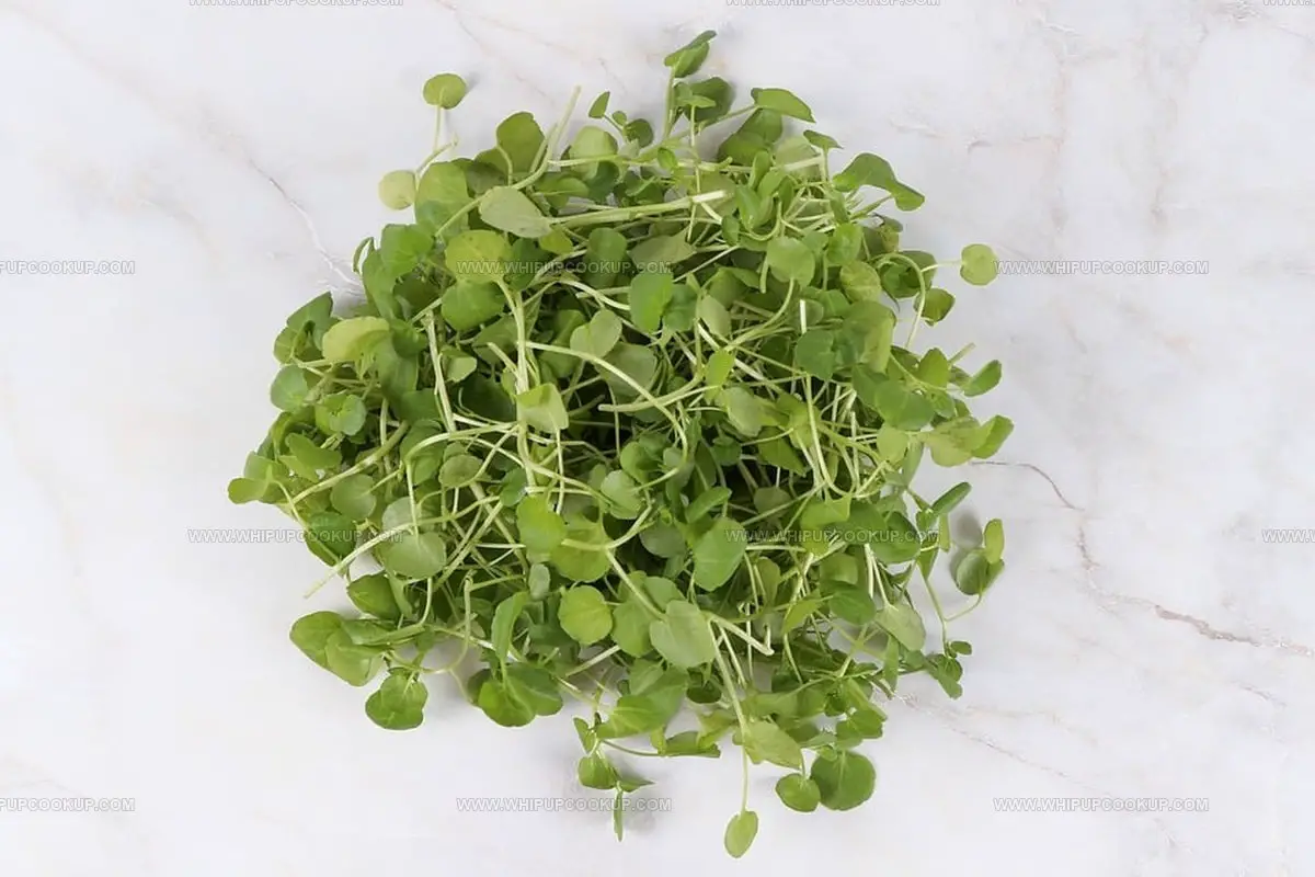 What Does Watercress Taste Like? A Zingy Green Adventure!