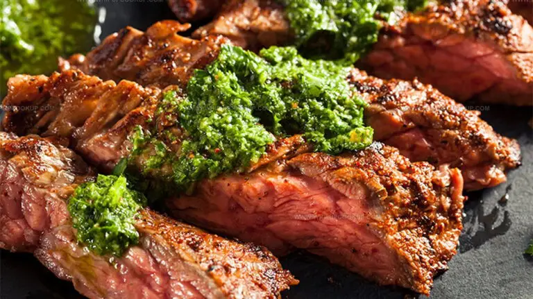 What Does Chimichurri Taste Like? Bright, Bold & Herby Goodness