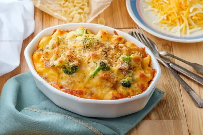 What’s the Difference Between a Casserole and a Baked Pasta?