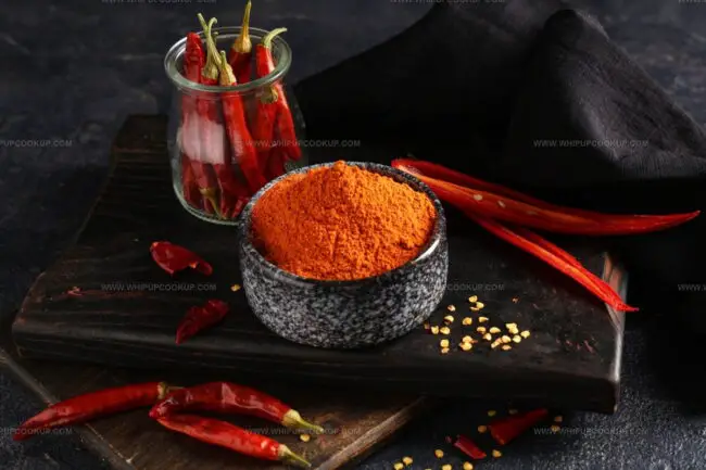 Making Your Own Chili Powder at Home